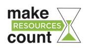 Logo organizacji z napisem "make RESOURCES count" i zielonym zegarem piaskowym.